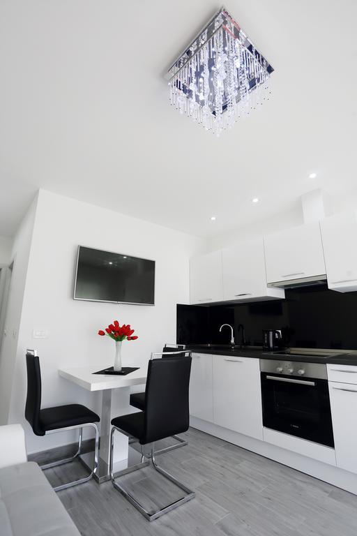 Apartments Taratta 1 Trogir Room photo