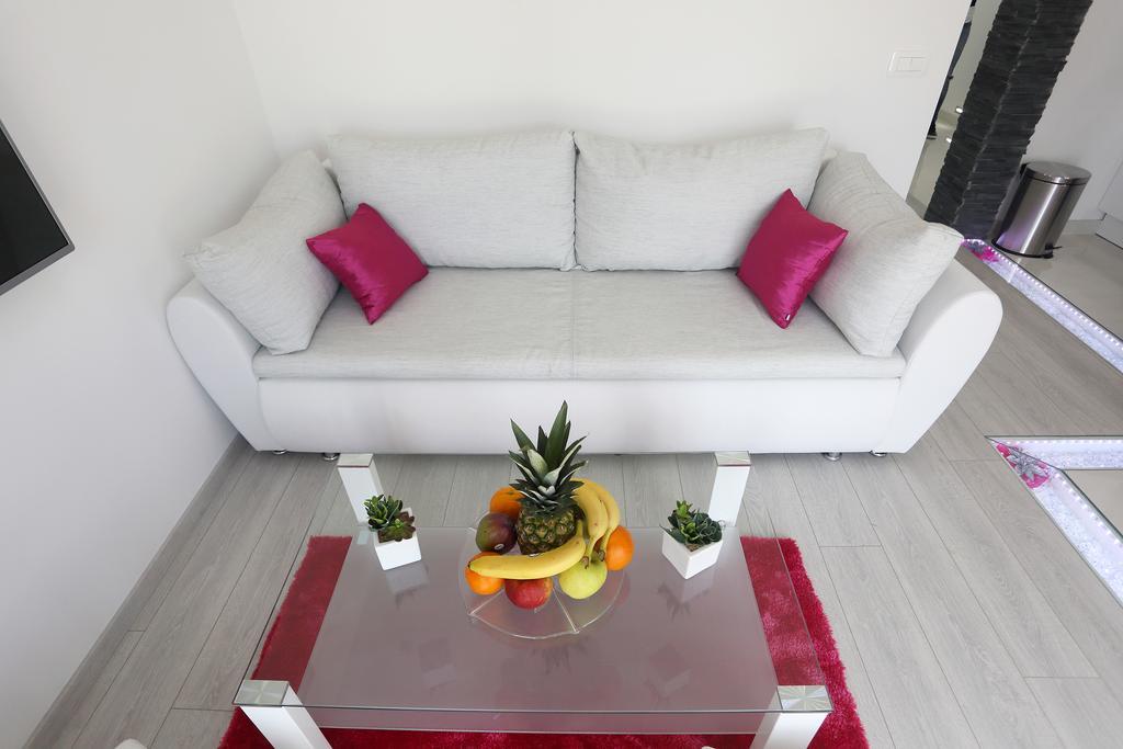 Apartments Taratta 1 Trogir Exterior photo