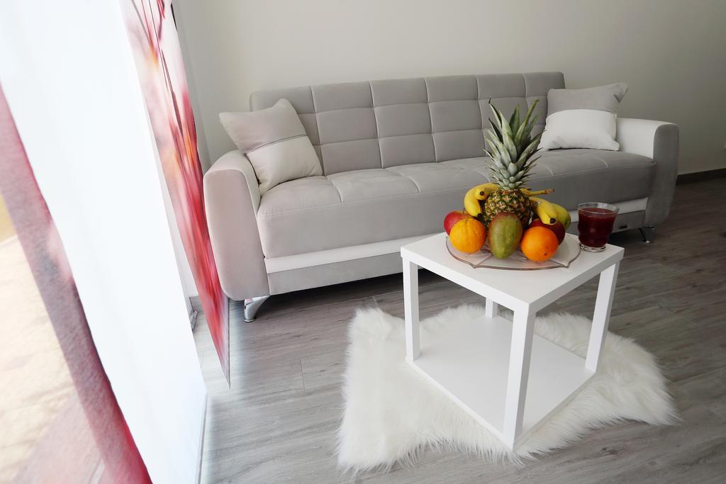 Apartments Taratta 1 Trogir Exterior photo