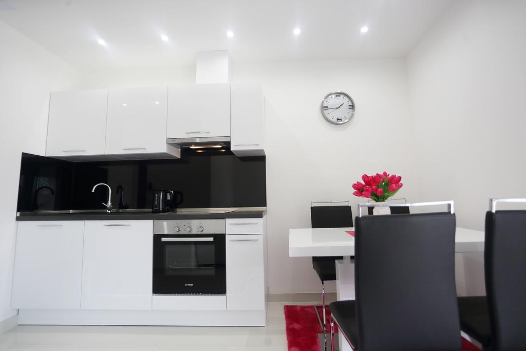 Apartments Taratta 1 Trogir Exterior photo